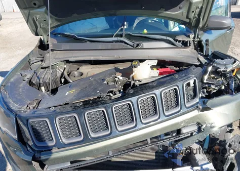 2021 Jeep Compass 80Th Anniversary 4X4 z USA, uszkodzony, nr VIN 3C4NJDEB6MT546265